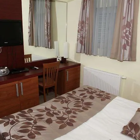 Aquapark Zusterna Hotel 3*