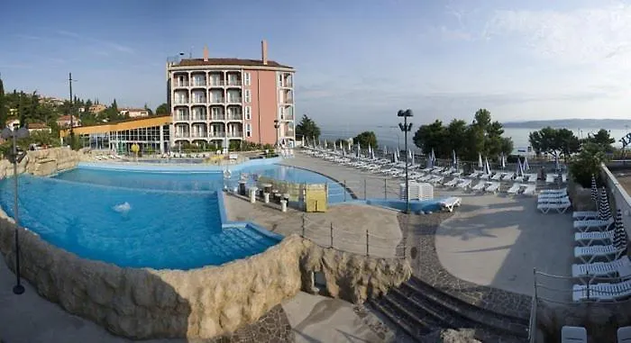 Aquapark Zusterna Hotel 3*
