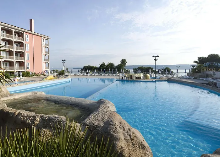 Hotel Aquapark Zusterna 3*